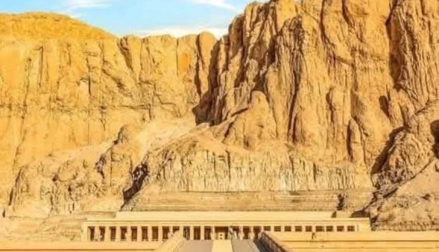 Temple of Hatshepsut during a Luxor day trip from Hurghada